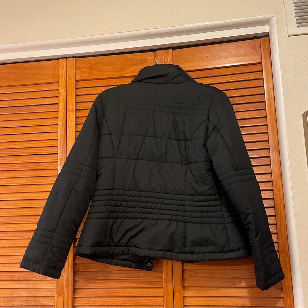 Women Jacket - Picture 2 of 2